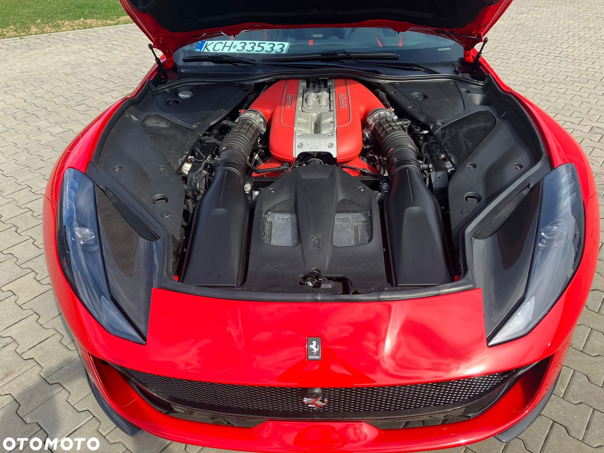 Ferrari 812 Superfast - 10