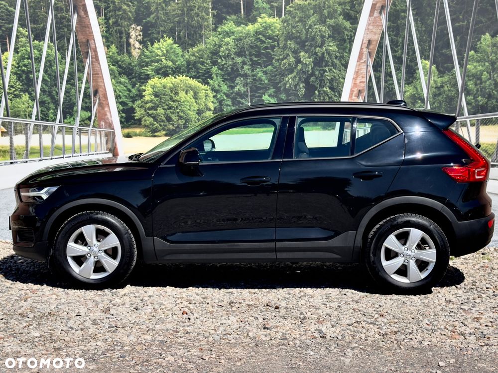 Volvo XC 40 T3 Momentum Pro - 9