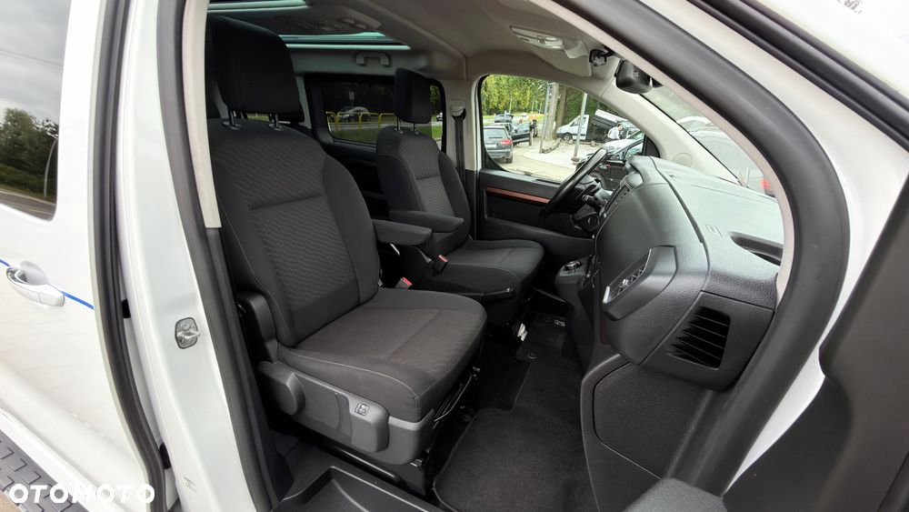 Toyota ProAce Kombi D-4D Medium 2,8t - 20
