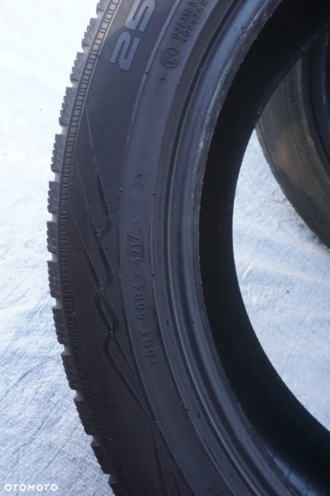 255 45 19  XL Nokian WRA4 - 9