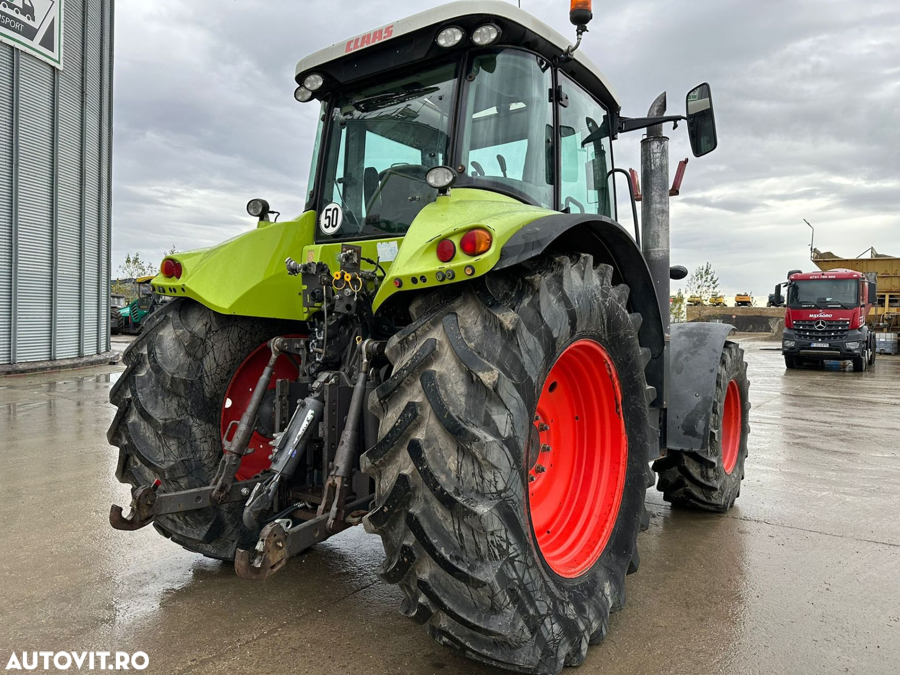 Claas Arion 640 Tractor - 3