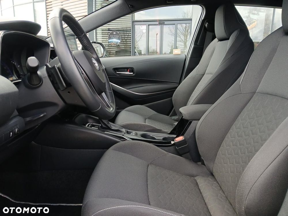 Toyota Corolla 2.0 Hybrid Comfort - 16