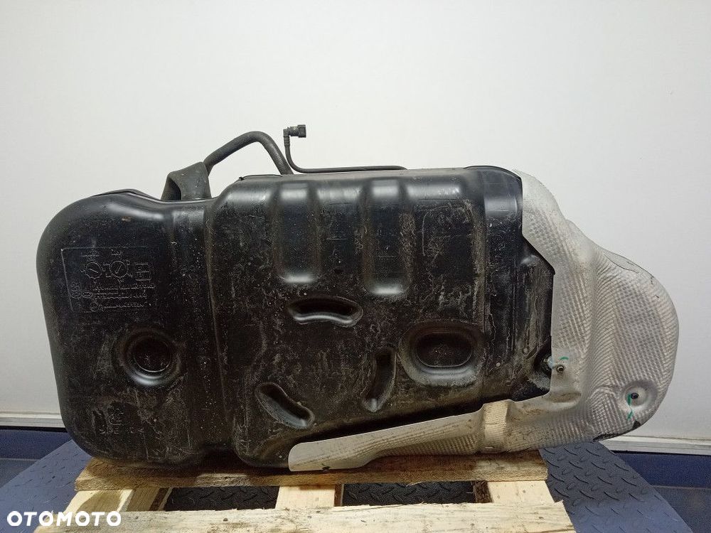 HYUNDAI I30 III 1.5 T-GDI ZBIORNIK BAK PALIWA 31171G4950 - 8