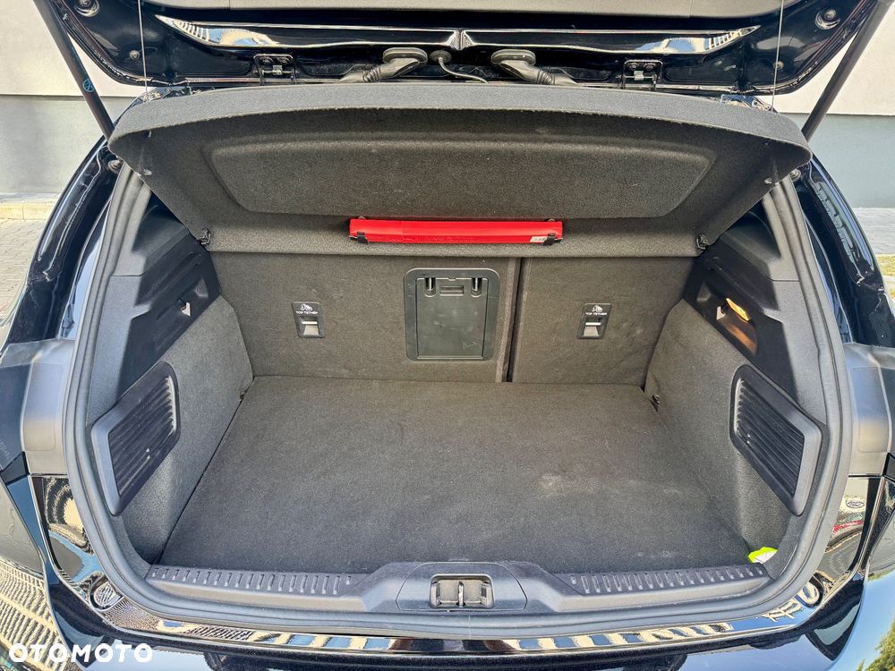 Ford Focus - 25