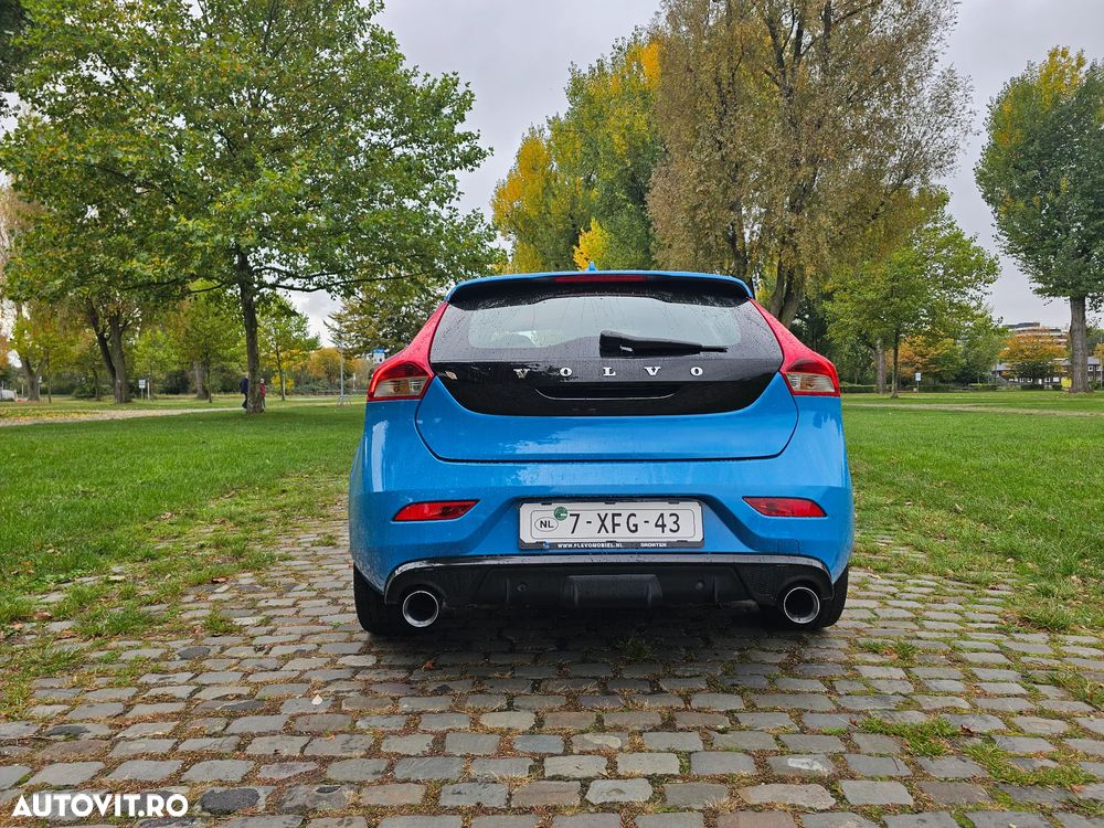 Volvo V40 D4 RDesign - 7