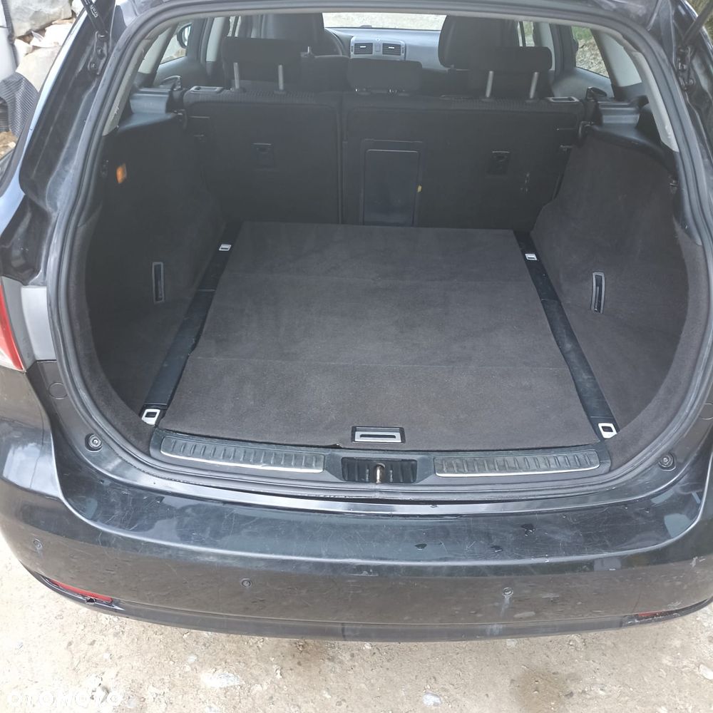 Toyota Avensis 2.0 D-4D Sol - 16