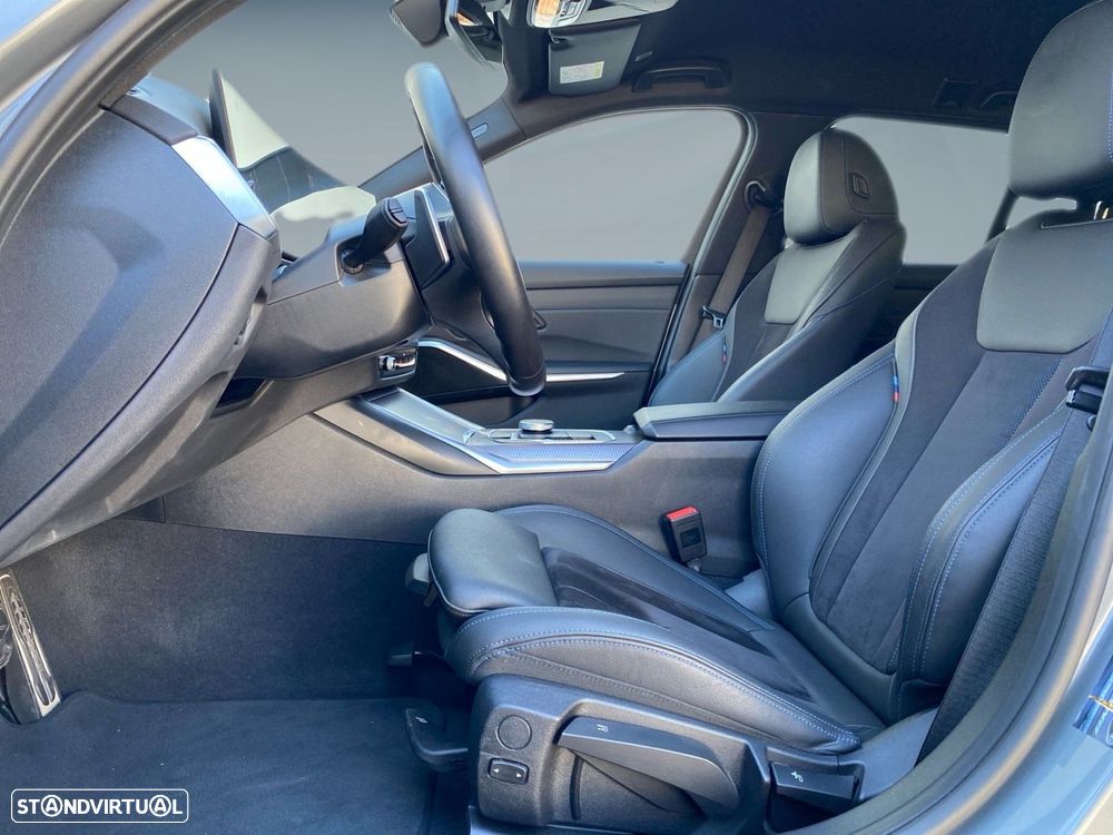 BMW 320 d Touring Pack Desportivo M Auto - 3
