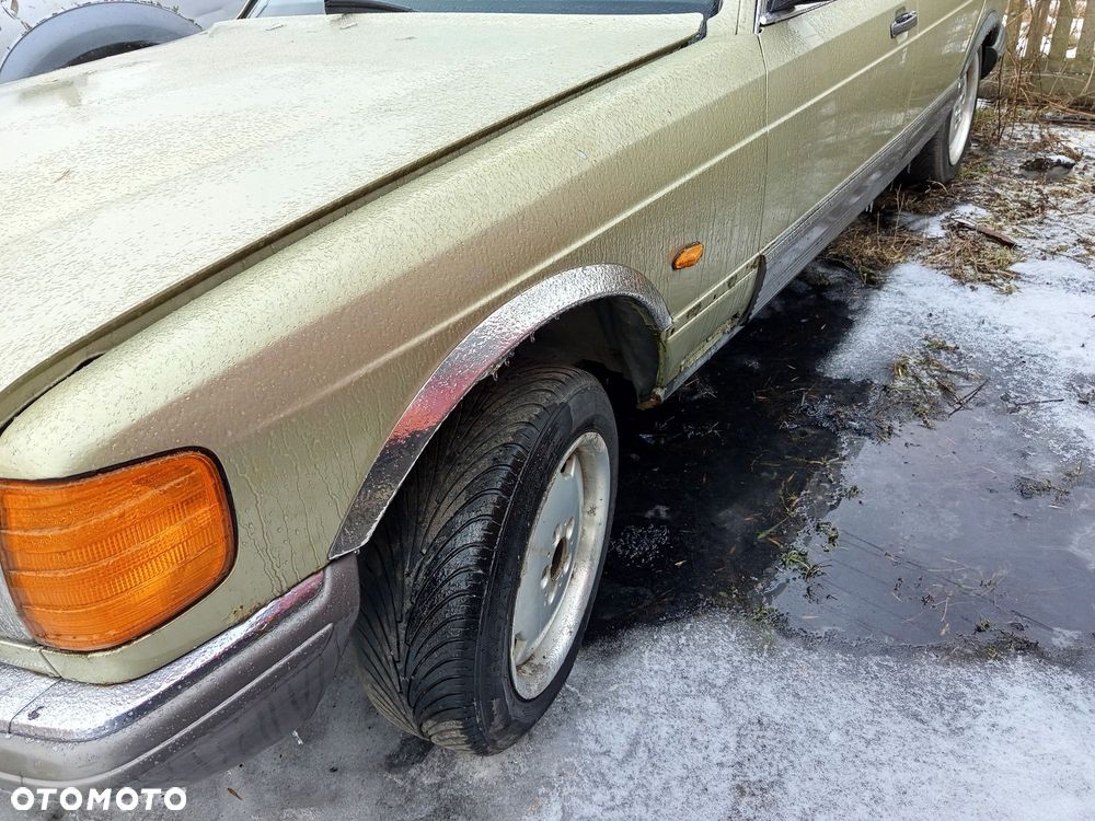 Błotniki Mercedes Benz w126 SE - 3