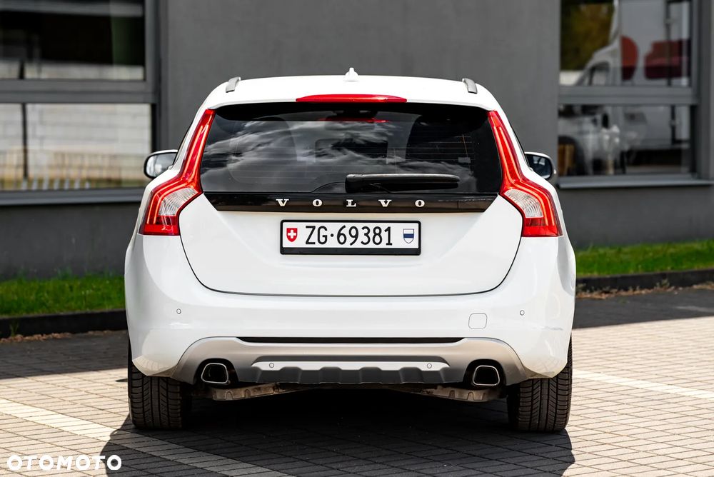 Volvo V60 - 11