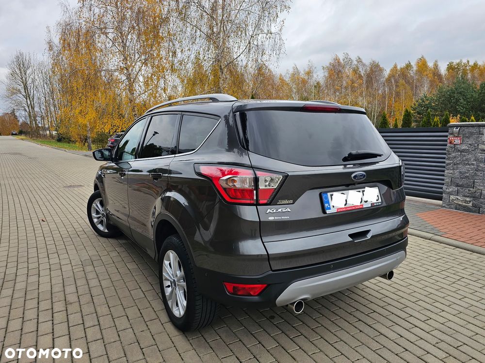 Ford Kuga 2.0 TDCi FWD Titanium Plus - 3