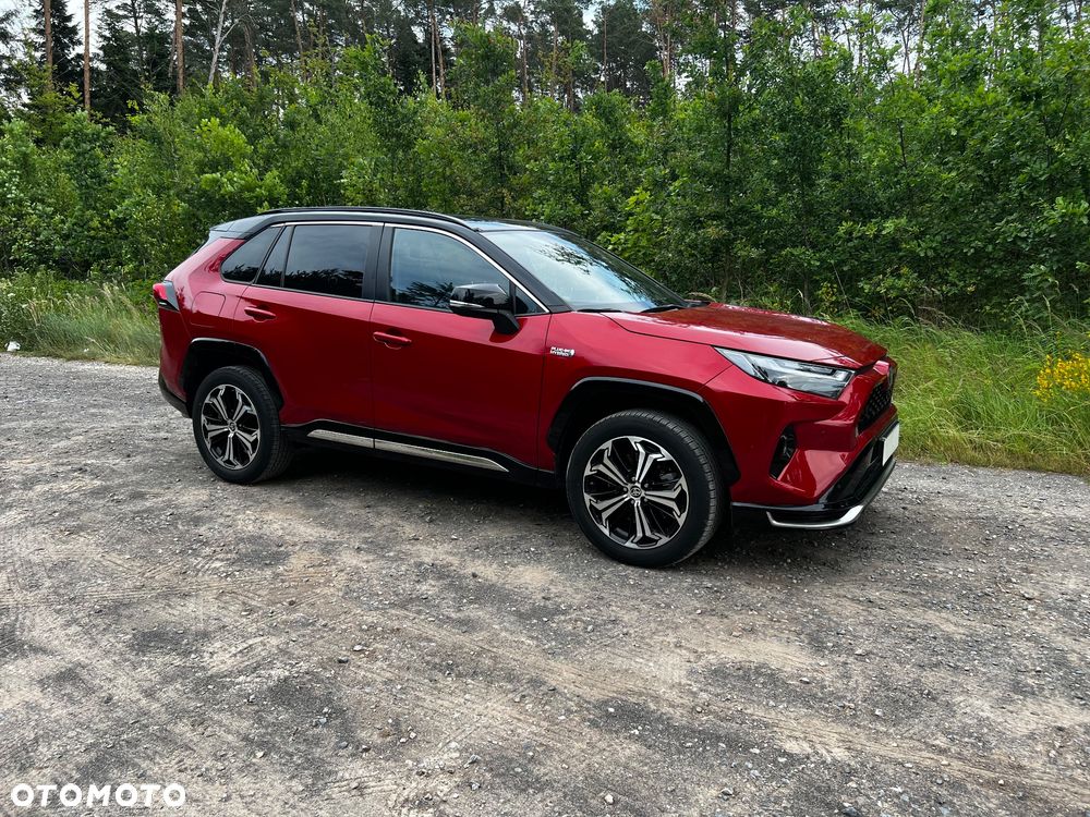 Toyota RAV4 - 8