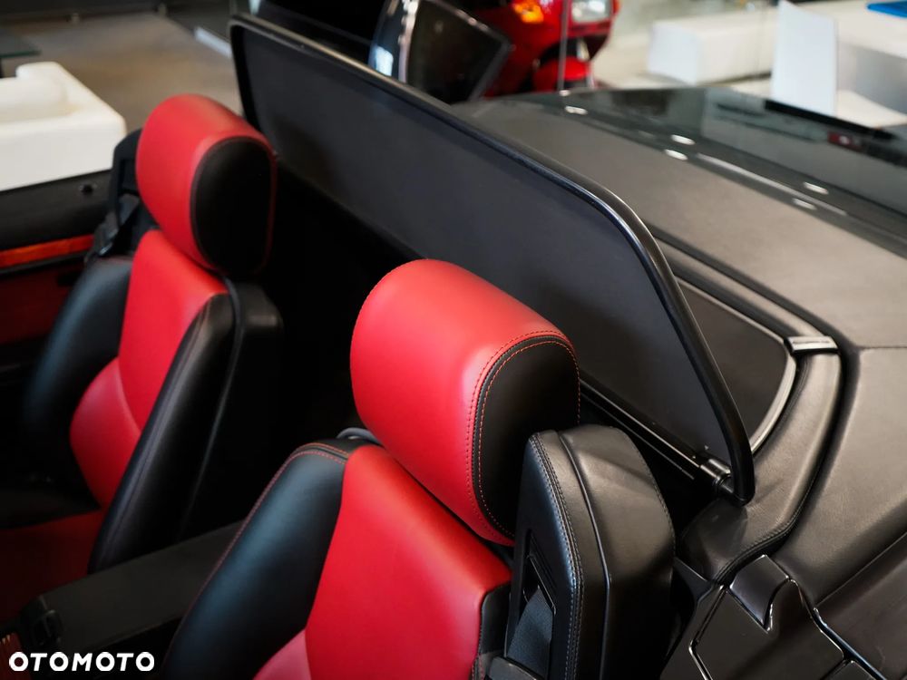 Mercedes-Benz SL 600 - 24