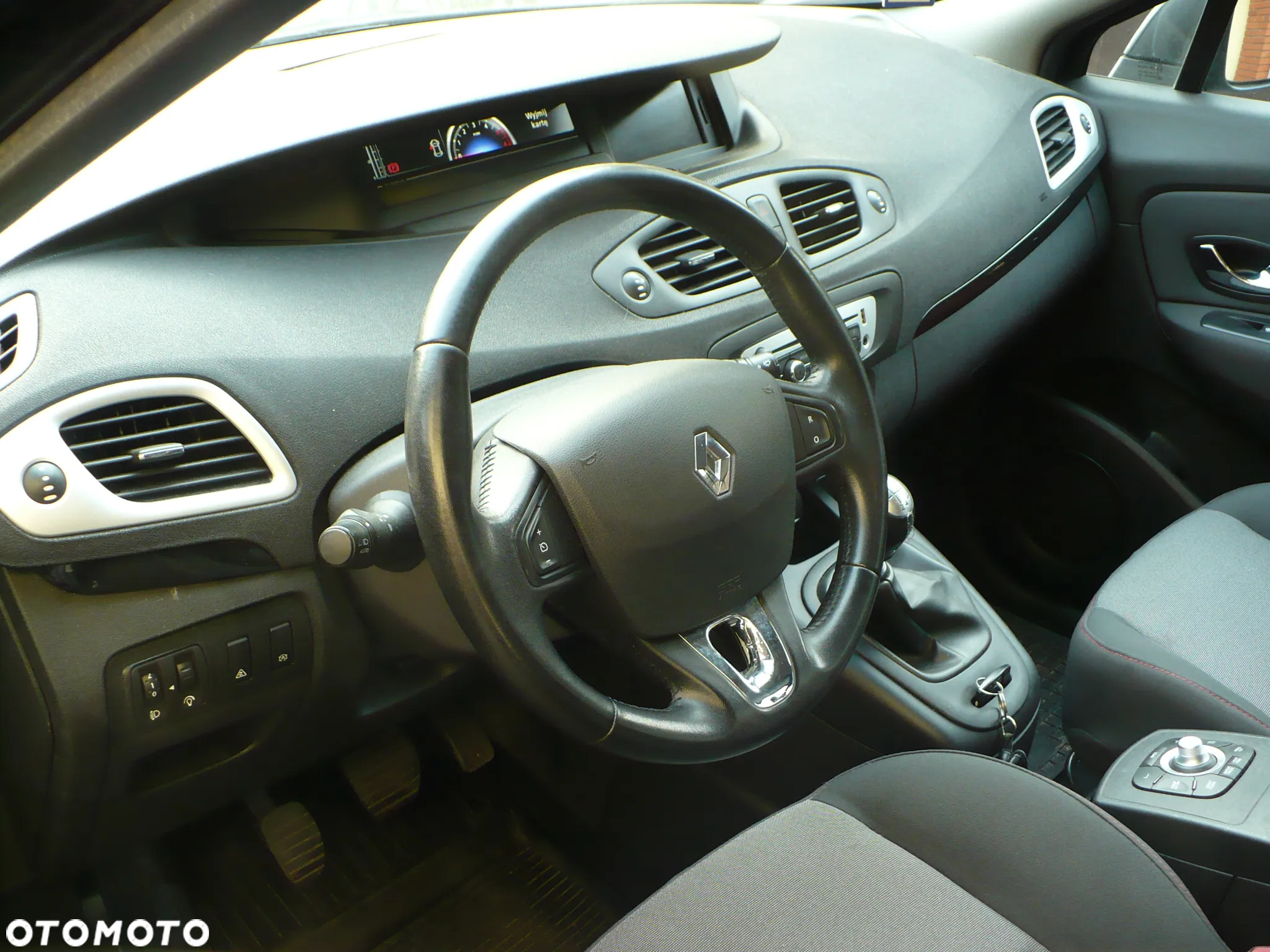 Renault Scenic 1.6 dCi Energy Intens - 5