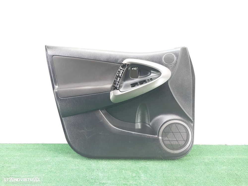 FORRA DA PORTA FRENTE ESQUERDA TOYOTA RAV4 - 1