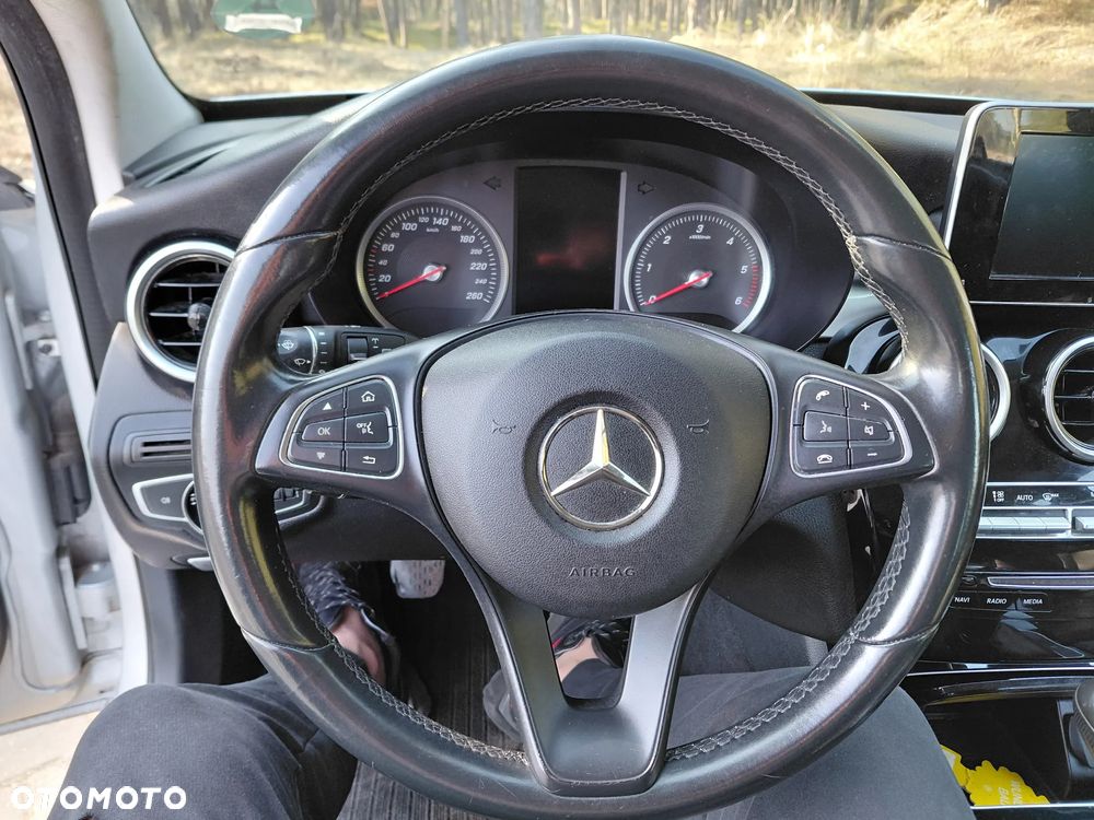 Mercedes-Benz Klasa C 200 (BlueTEC) d Exclusive - 17