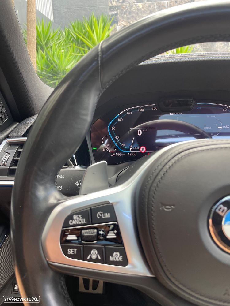 BMW 330 e xDrive Aut. M Sport - 18