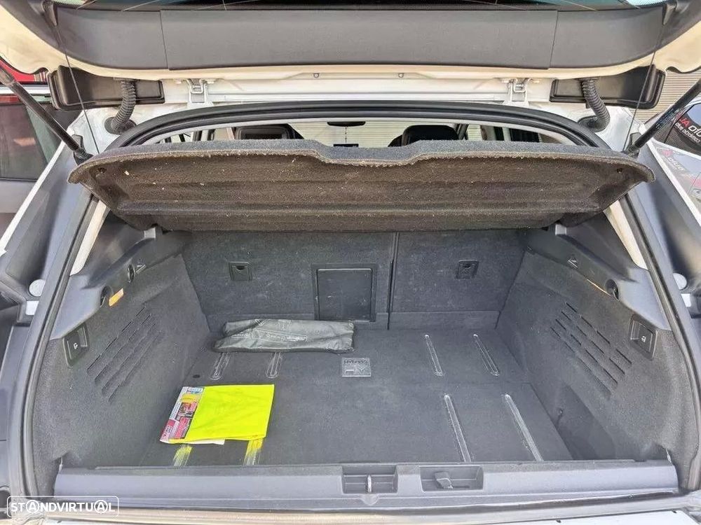 Peugeot 3008 2.0 HDi Hybrid4 - 14