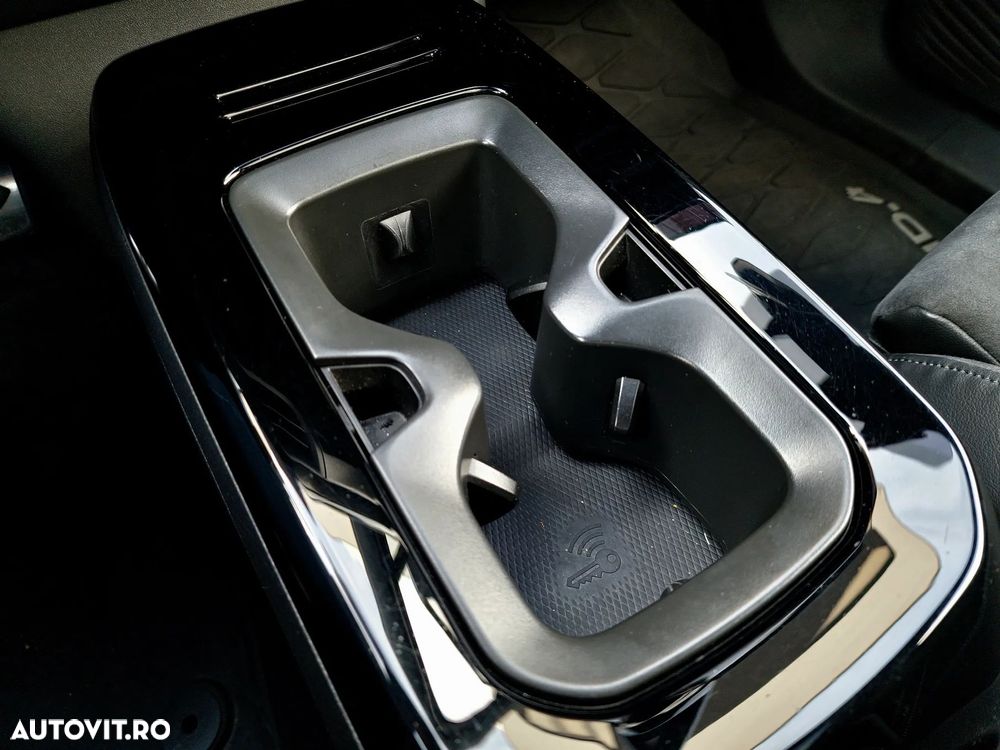 Volkswagen ID.4 - 20