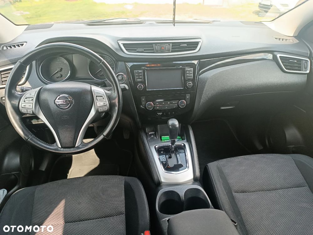 Nissan Qashqai 1.6 DCi Xtronic TEKNA - 14