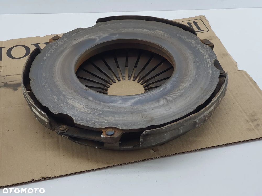 SPRZEGLO DOCISK TARCZA   MAN LE TGL - 10