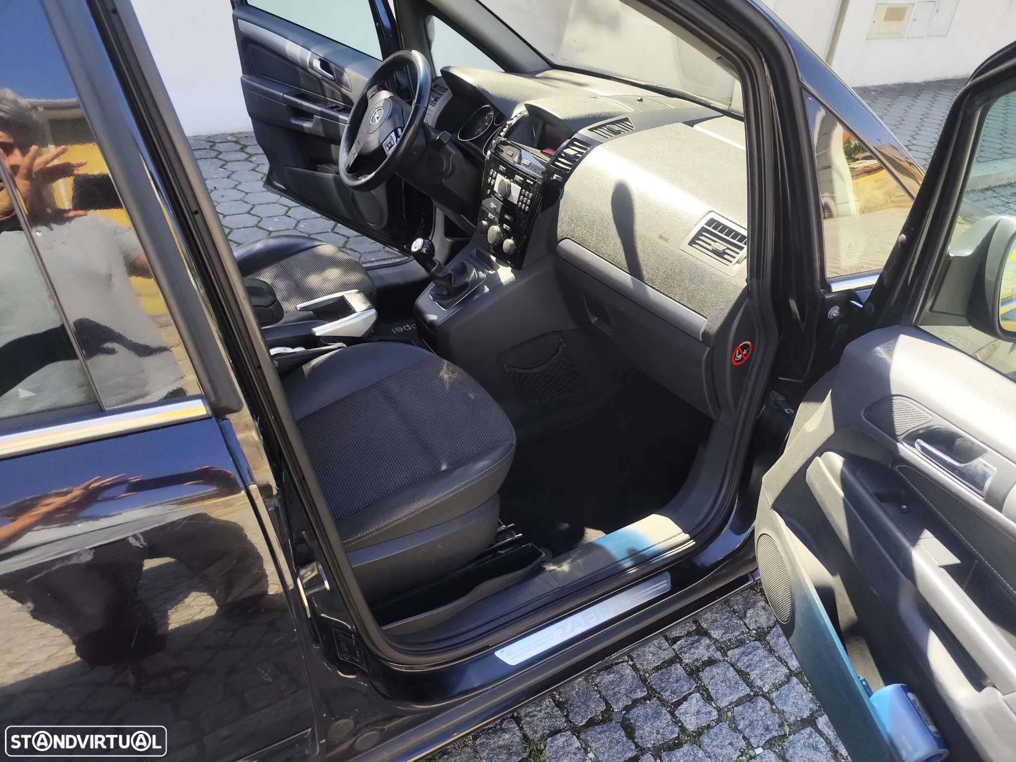 Opel Zafira 1.7 CDTi EcoFLEX - 4