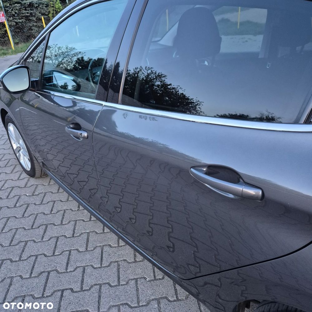 Peugeot 208 PureTech 110 Stop & Start EAT6 Allure - 10