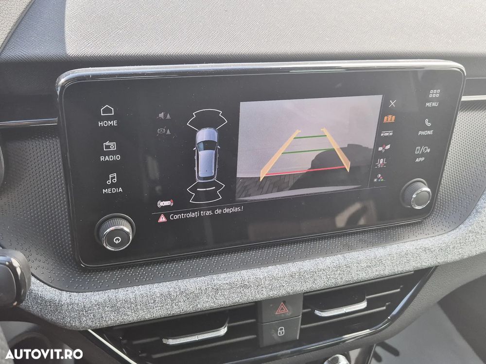 Skoda Kamiq 1.5 TSI DSG Selection - 24