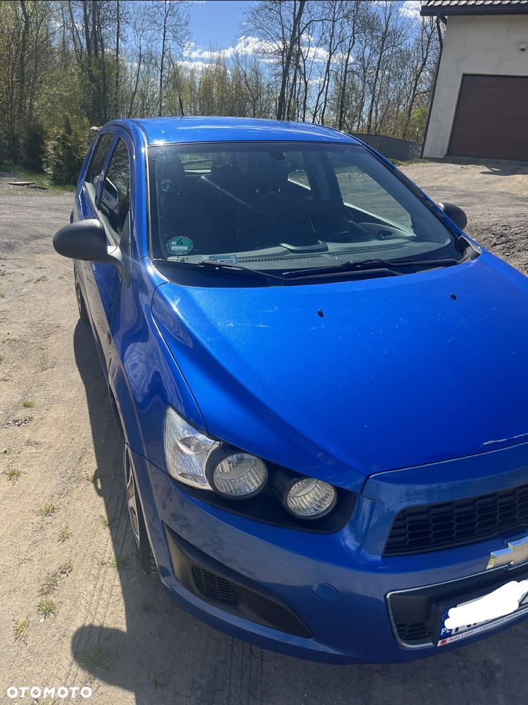 Chevrolet Aveo - 2