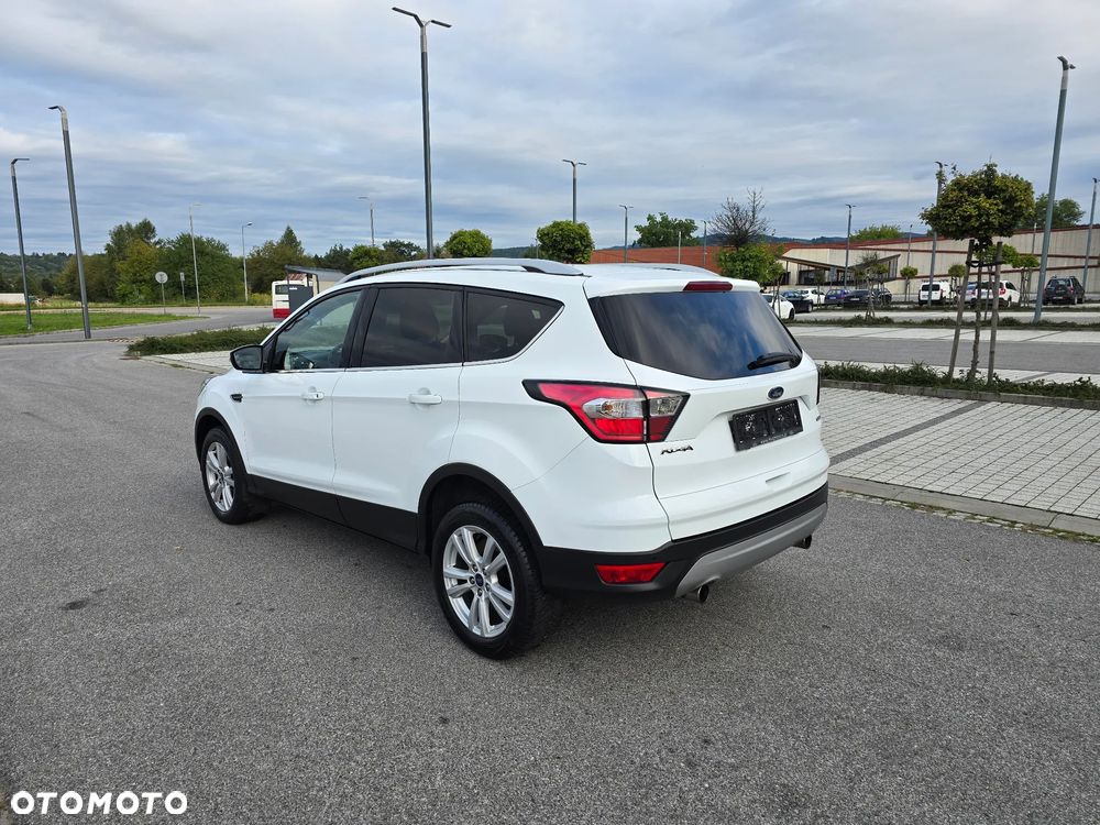 Ford Kuga 1.5 EcoBoost 2x4 Titanium - 21