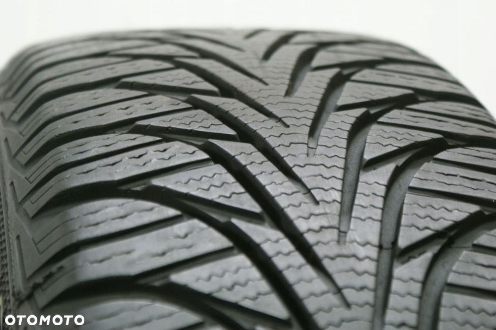 185/55R15 GOODYEAR ULTRA GRIP 6 , 7mm . - 2