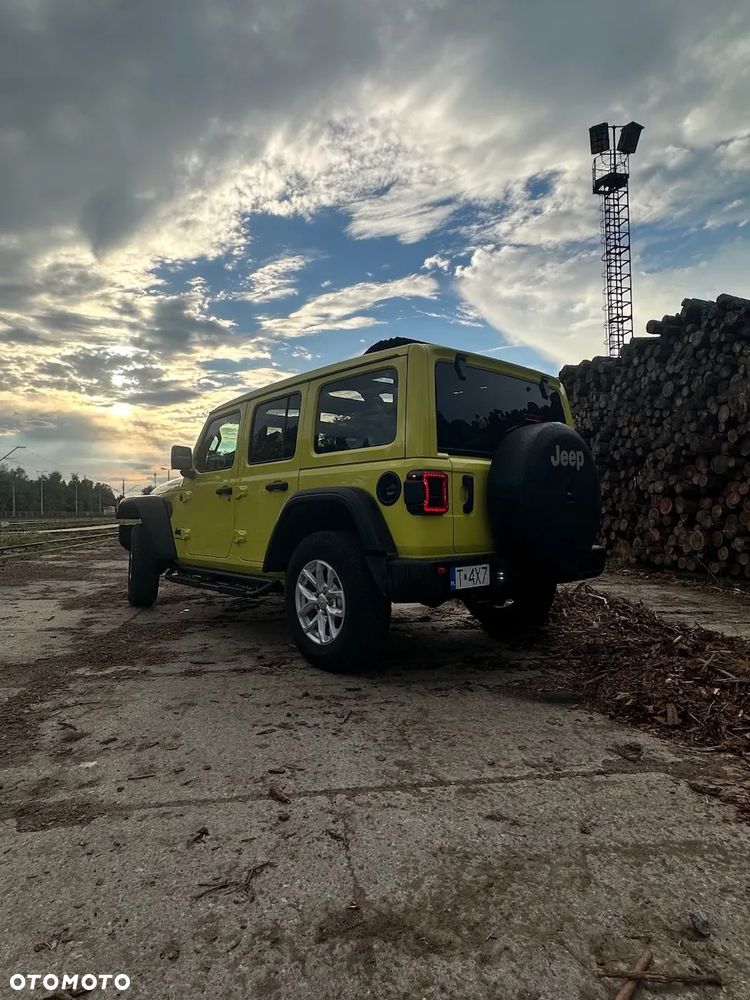 Jeep Wrangler 3.6 Unlim Sahara - 15
