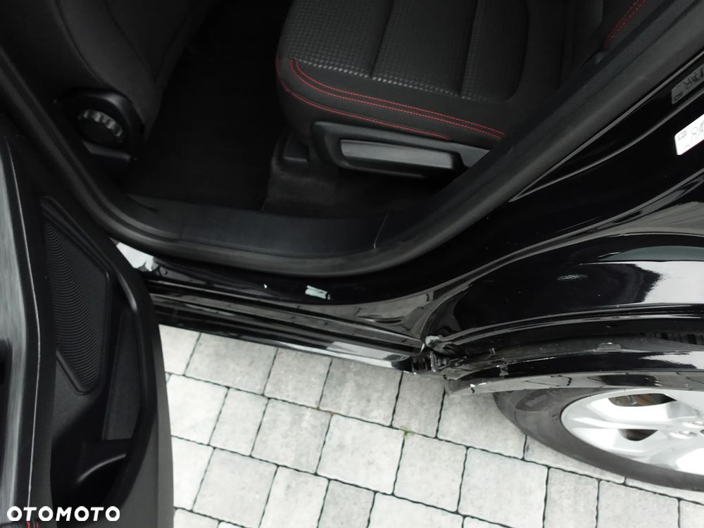 Ford Kuga 2.0 EcoBlue 4x4 ST-LINE - 13