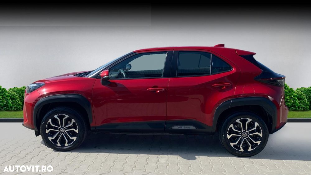 Toyota Yaris Cross 1.5 VVT-i HSD 116 4x2 HEV Dynamic - 2