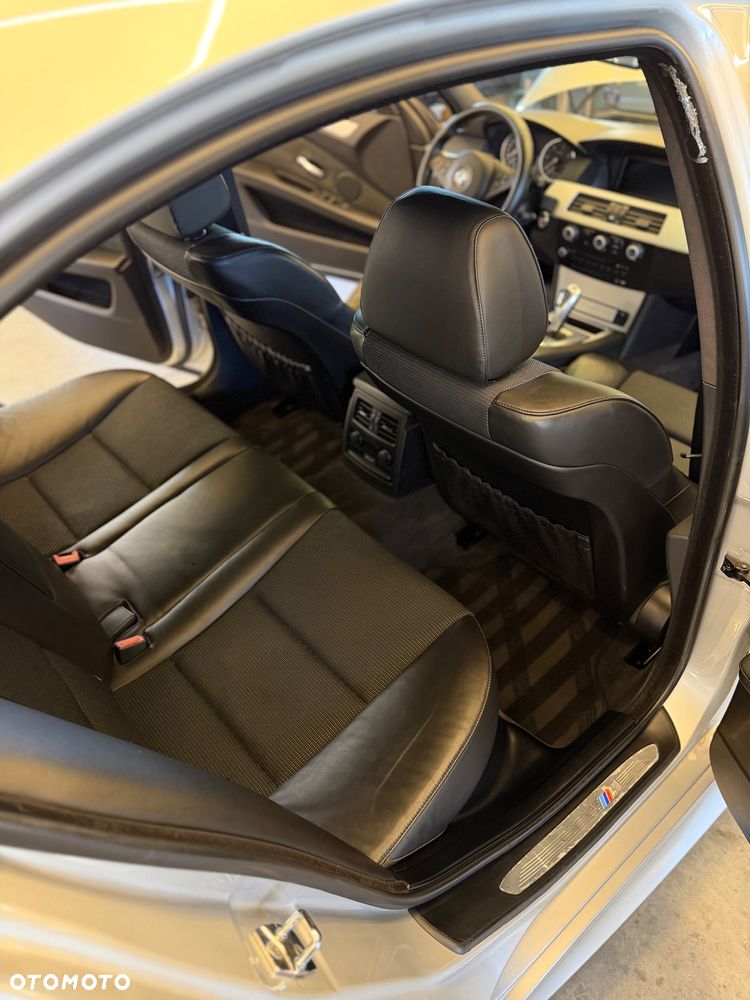 BMW Seria 5 530d - 36