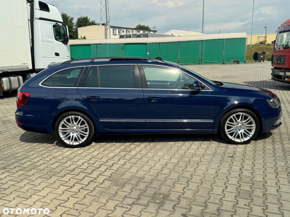 Skoda Superb 2.0 TDI Elegance - 7