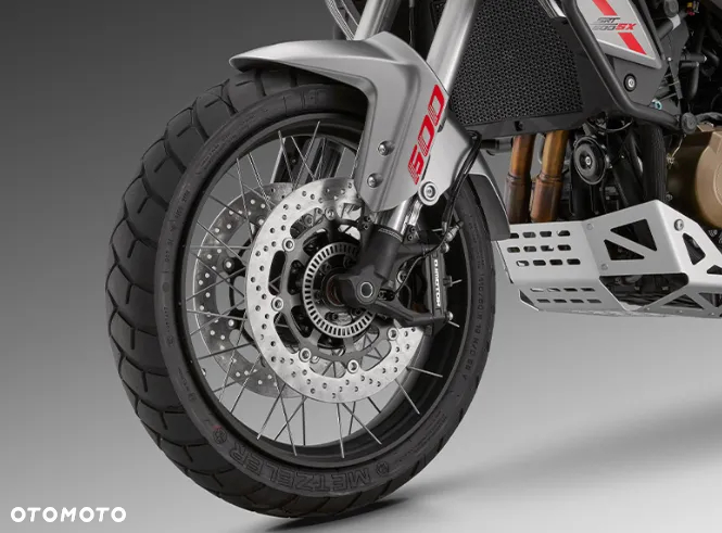 QJMOTOR SRT 600SX - 4