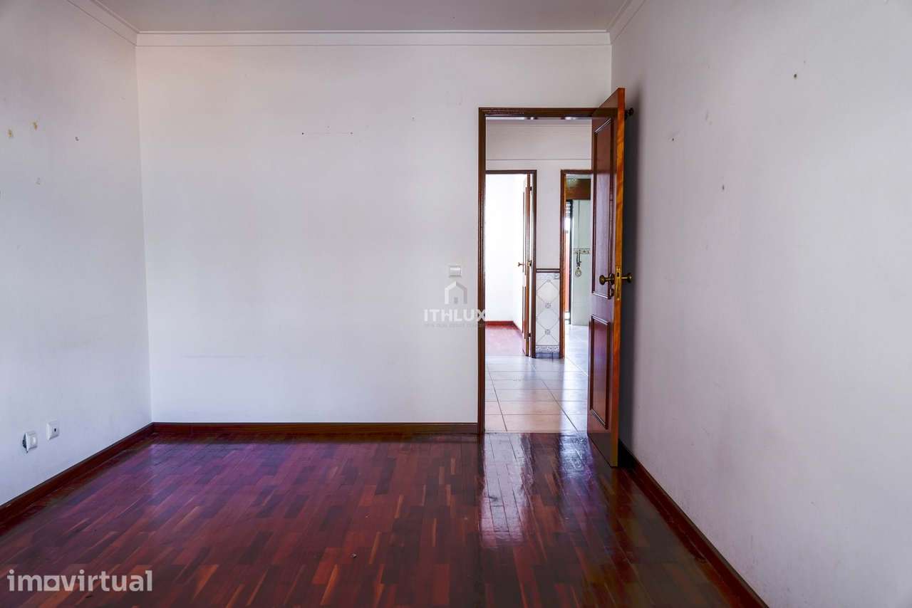 Apartamento T2 com Excelente Localização em Alhos Vedros - Grande imagem: 2/18