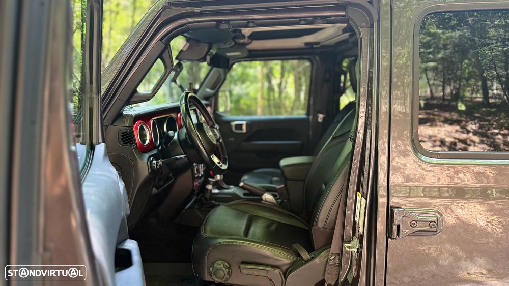 Jeep Wrangler — fotografia 11