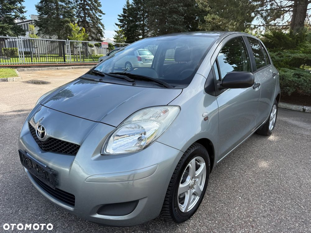 Toyota Yaris 1.33 VVT-i Cool - 1