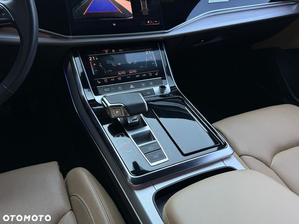 Audi Q7 55 TFSI mHEV Quattro S Line Tiptr - 25