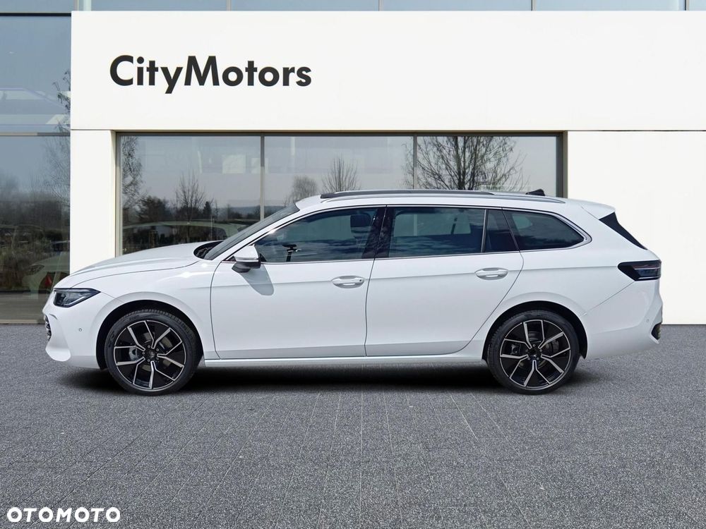 Volkswagen Passat - 4