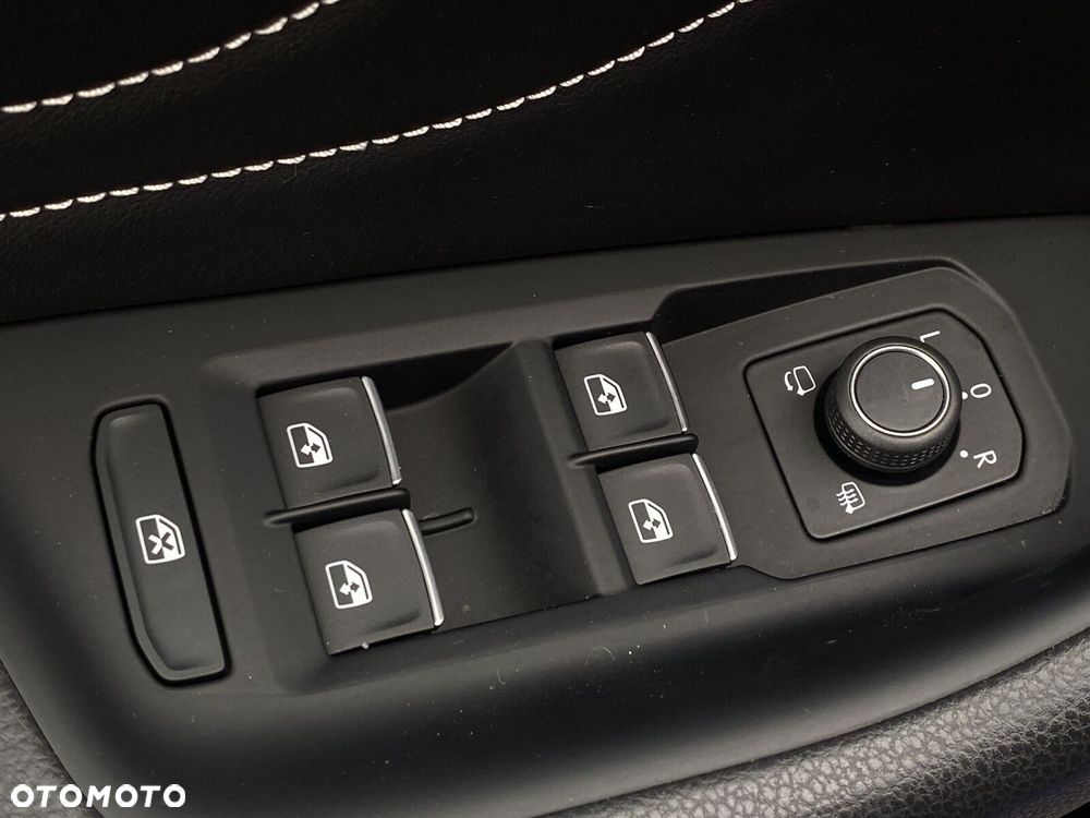 Volkswagen Arteon Shooting Brake 2.0 TDI 4Motion R-Line DSG - 34