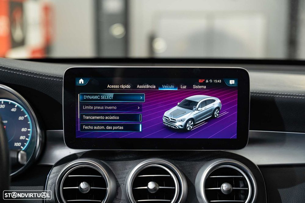 Mercedes-Benz GLC 300 e Coupe 4Matic - 13