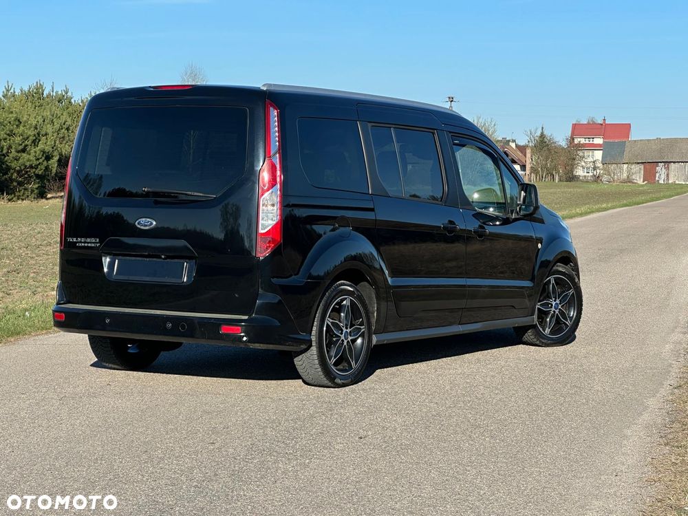 Ford Tourneo Connect Grand - 2