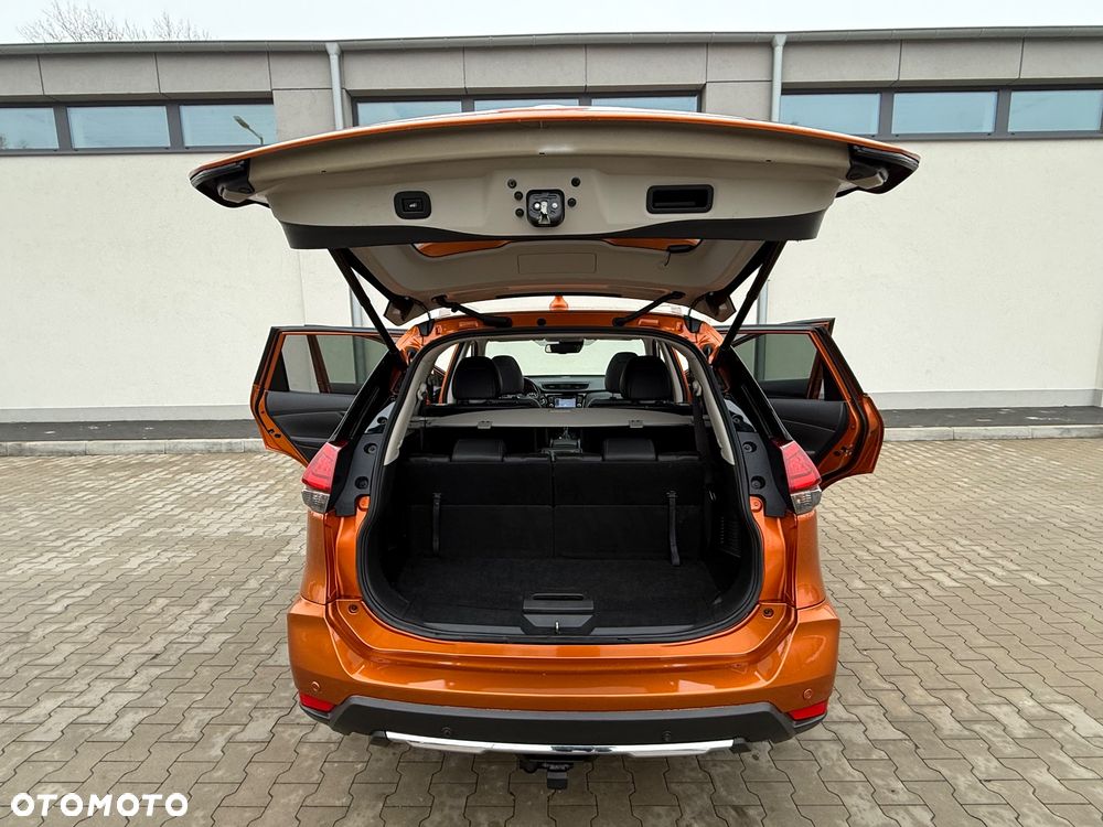 Nissan X-Trail 2.0 dCi Tekna 4WD Xtronic 7os - 38