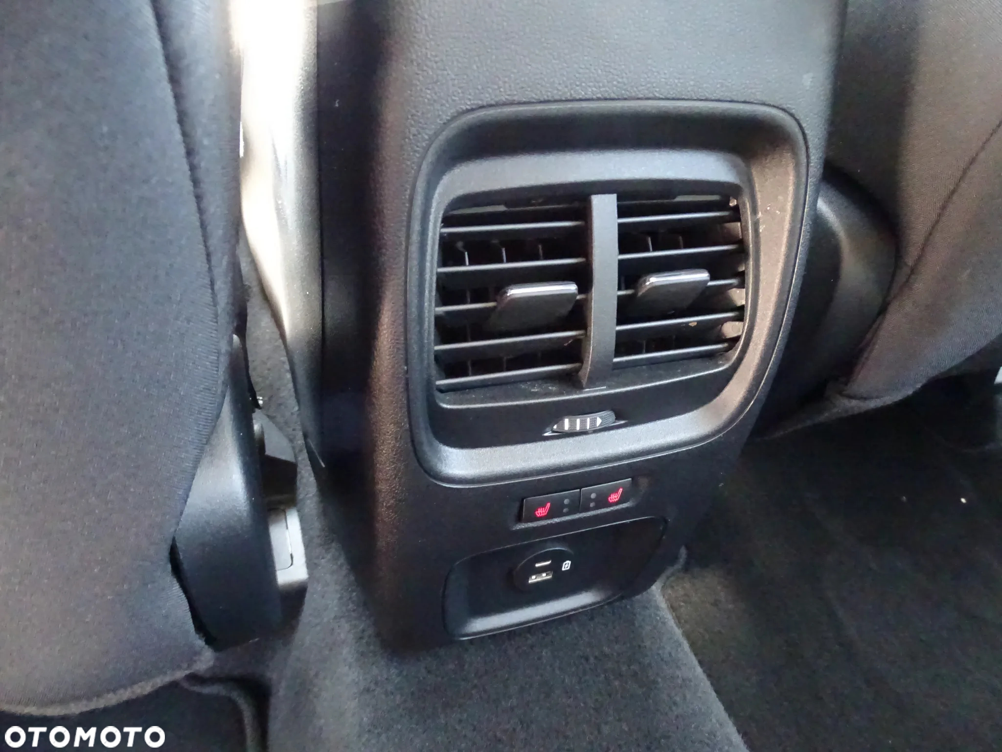 Ford Kuga 1.5 EcoBoost FWD Edition ASS MMT6 - 22