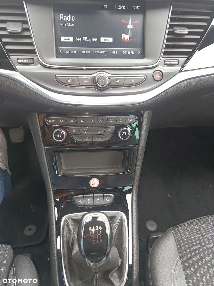 Opel Astra 1.5 CDTI Business Elegance S&S - 11