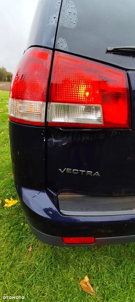 Opel Vectra 2.2 DTI Caravan - 4