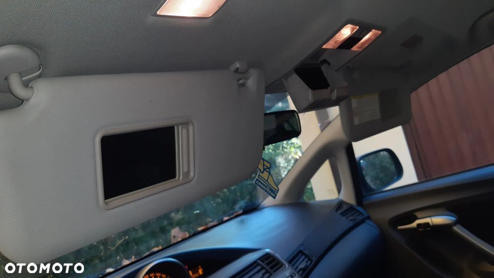 Toyota Verso 1.8 Sol 7os - 29