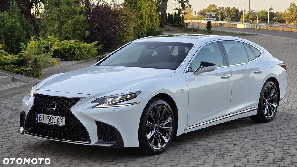 Lexus LS - 1